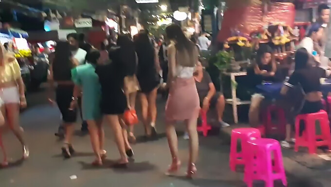 Una Recopilación De Los Mejores Vídeos De Pattaya Thailand De Calle Callejera