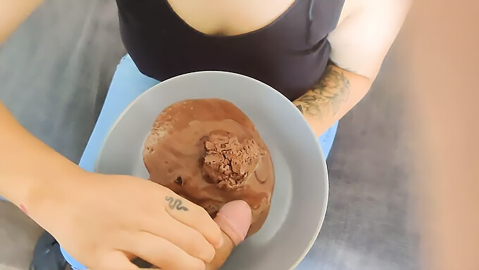 Love For Ice Cream And Penises: Blowjob And Ass Play