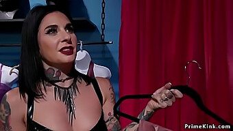 Dor E Prazer Em Uma Cena Bdsm Kinky